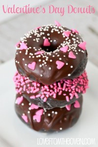 Baked Chocolate Donuts lovefromtheoven.com